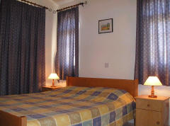 Villa Yadni - Cyprus Coral Bay Paphos - self catering Paphos Villas holidays rentals accommodation. 3 bedroom villa in Coral Bay Villas