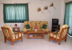 Villa Yadni - Cyprus Coral Bay Paphos - self catering Paphos Villas holidays rentals accommodation. 3 bedroom villa in Coral Bay Villas