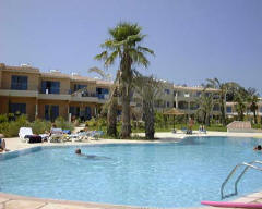 &nbsp;Paradise Gardens Apartment Cyprus Paphos - self catering Paphos apartments&nbsp;holidays rentals accommodation - 1 Bedroom apartment Paphos